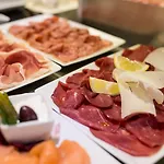 酒店 巴多利诺美食酒店 3*